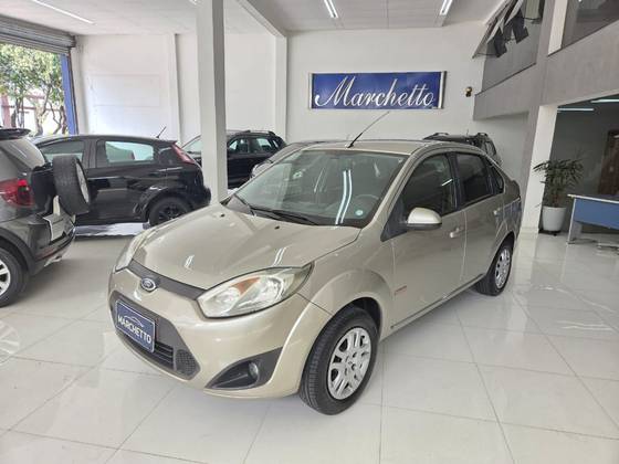 FORD FIESTA 1.6 SE SEDAN 16V FLEX 4P MANUAL FORD FIESTA 1.6 SE SEDAN 16V FLEX 4P MANUAL